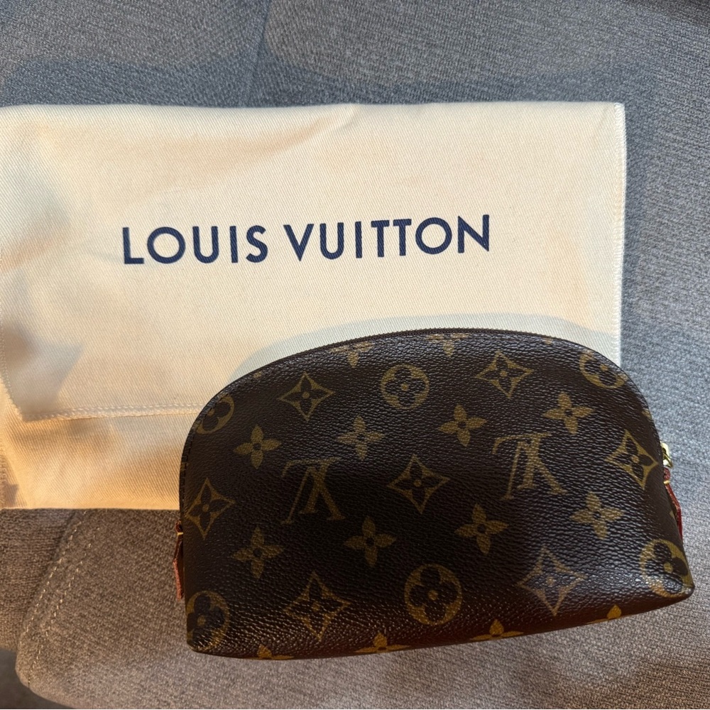 Louis Vuitton Monogram Makeup Pouch